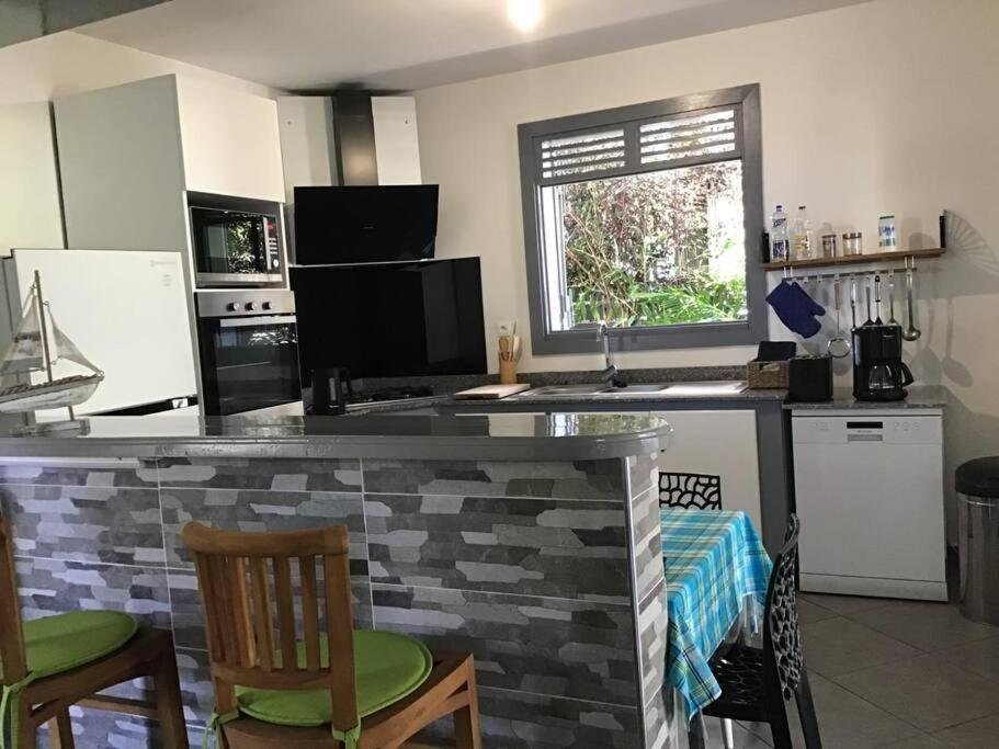 Au Coin Du Phare Appartement Goyave Buitenkant foto